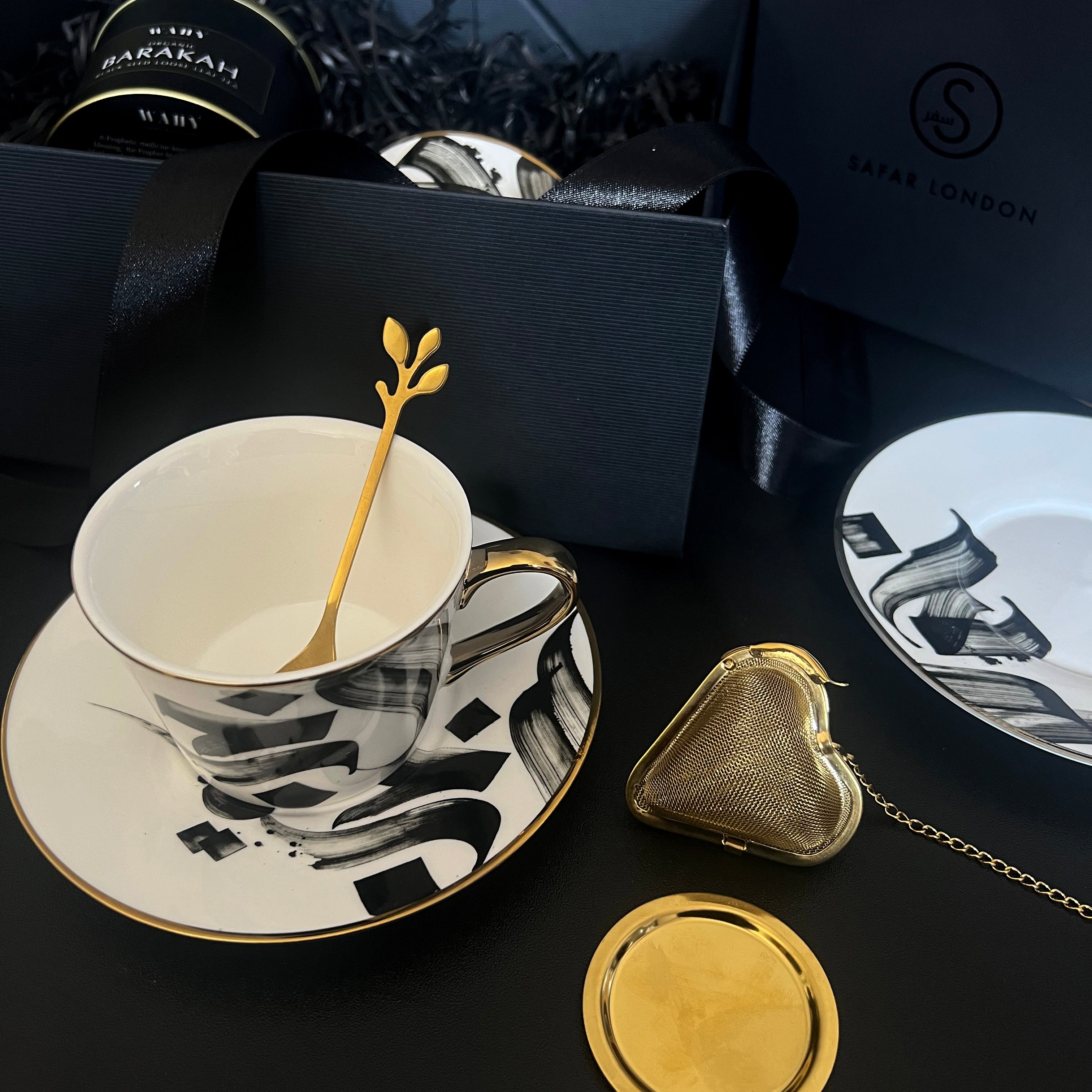 Tea Lovers - Gift Set, Tea Cups, tea spoons, infuser and loose leaf tea