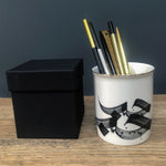 Load image into Gallery viewer, Ceramic pen pot with gold rim by Safar London
