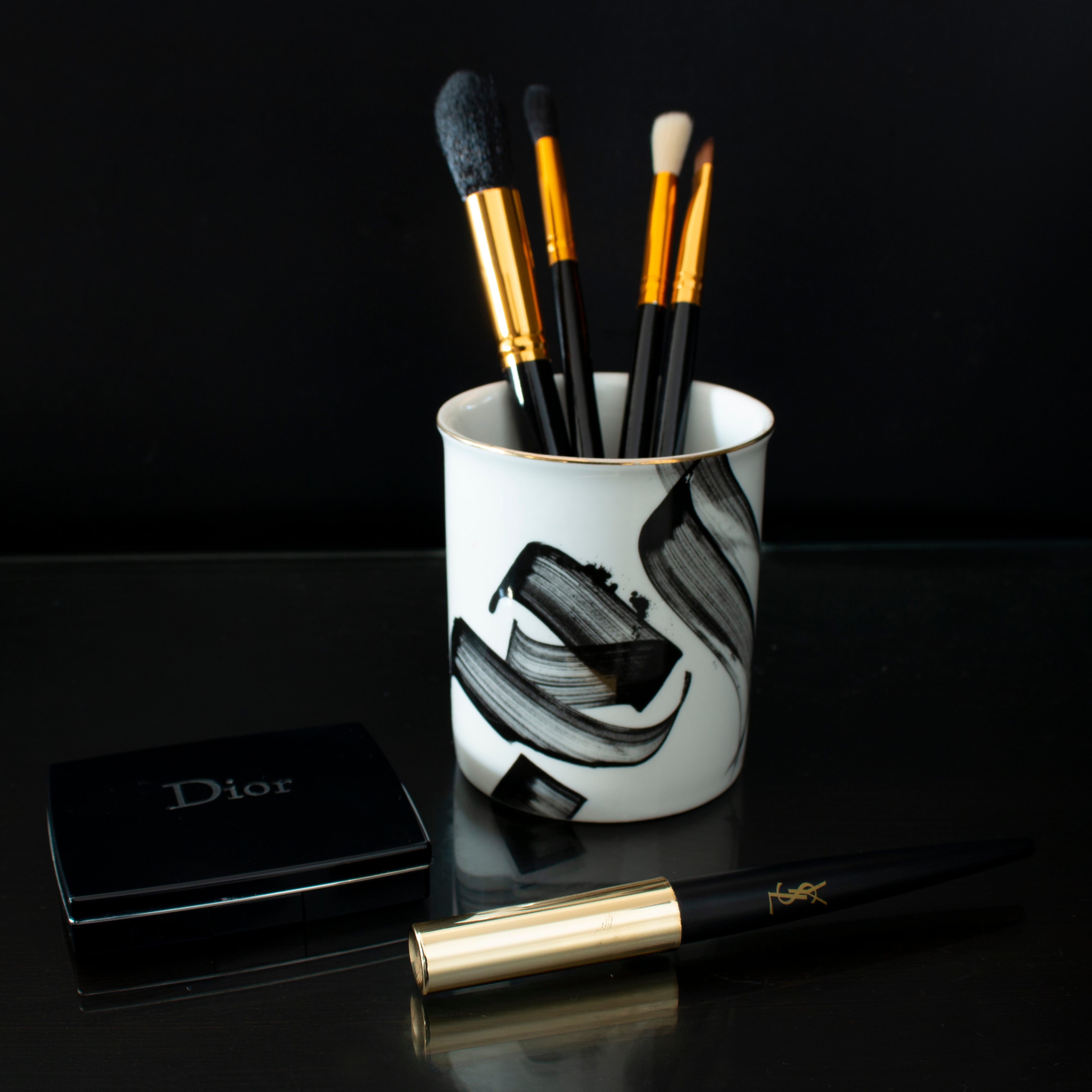 Velvet Rose and Oud - Limited Edition Luxury Scented Candle